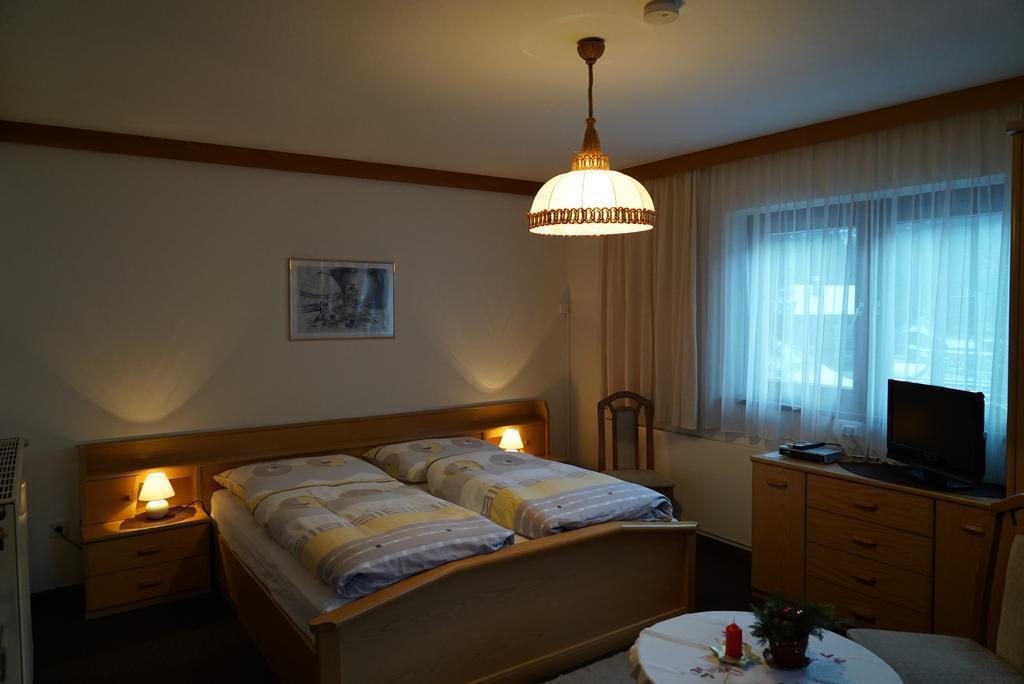 Gasthof Perfler Hotel Ausservillgraten Bilik gambar
